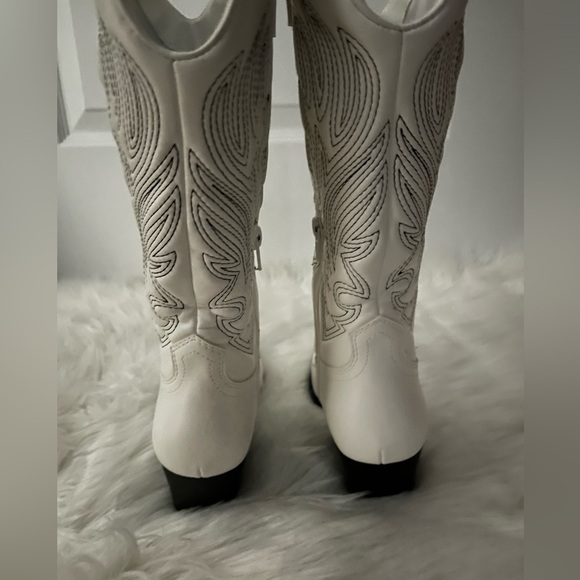🆕 Indigo Rd Women's Western Cowboy Boots Creamy White Size 6 - Picture 5 of 9